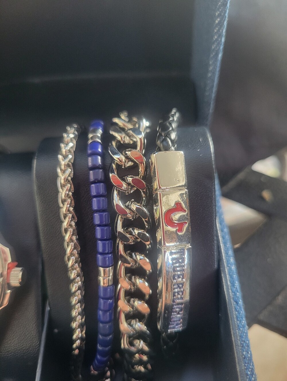 True Religion Watch Set - Picture 4 of 6